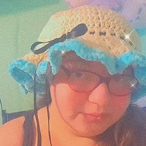 ♡ Bonnet style Bucket Hat ♡